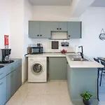 Anteia's Seaview Just Steps From Finikoudes Daire Larnaca