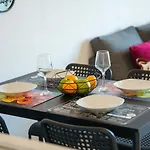 Anteia's Seaview Just Steps From Finikoudes * Larnaca