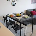 Anteia's Seaview Just Steps From Finikoudes *