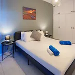 Anteia's Seaview Just Steps From Finikoudes Larnaca