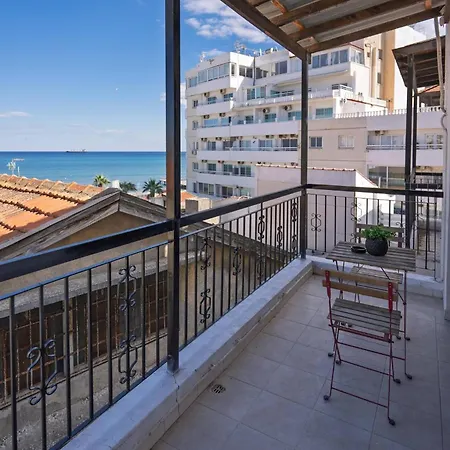 Anteia's Seaview Just Steps From Finikoudes Apartment Larnaka