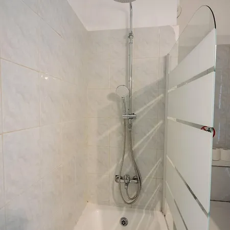 Apartment Anteia's Seaview Just Steps From Finikoudes *