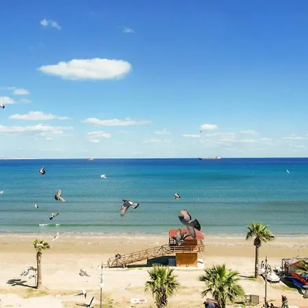 Apartmán Anteia's Seaview Just Steps From Finikoudes *