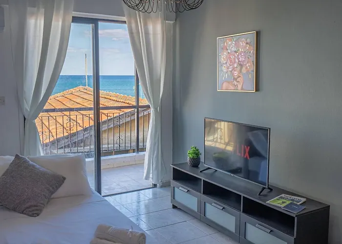 Anteia's Seaview Just Steps From Finikoudes Apartmán Larnaca