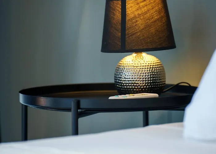 Anteia's Seaview Just Steps From Finikoudes Lejlighed Larnaca