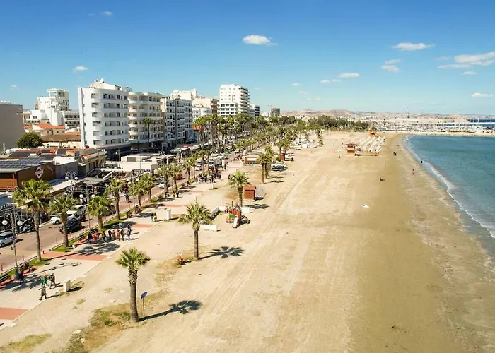 Apartment Anteia's Seaview Just Steps From Finikoudes *